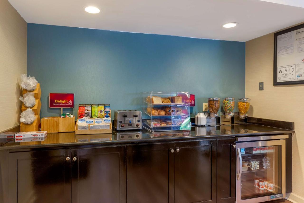 Best Western Plus Cary - Nc State Extérieur photo