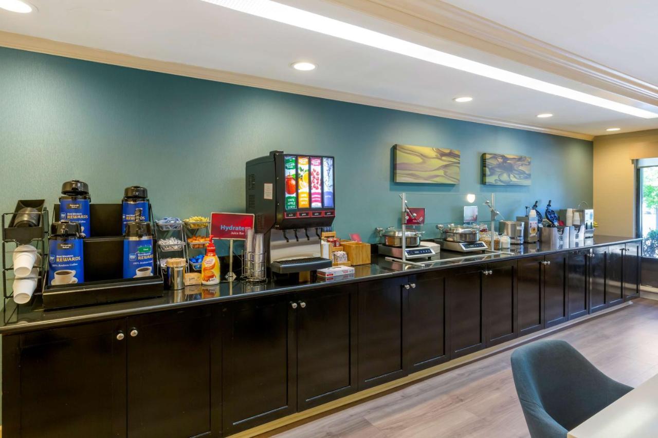 Best Western Plus Cary - Nc State Extérieur photo